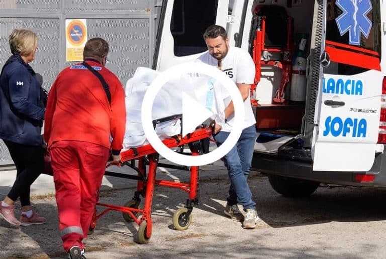 Belén Esteban no pasa por quirófano: última hora de su operación de tibia y peroné