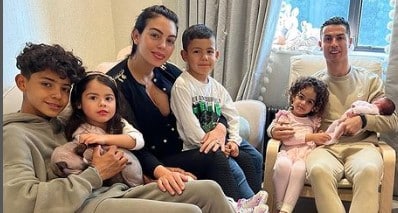 Georgina Rodríguez reaparece en Cannes luciendo espectacular con un guiño a su hija