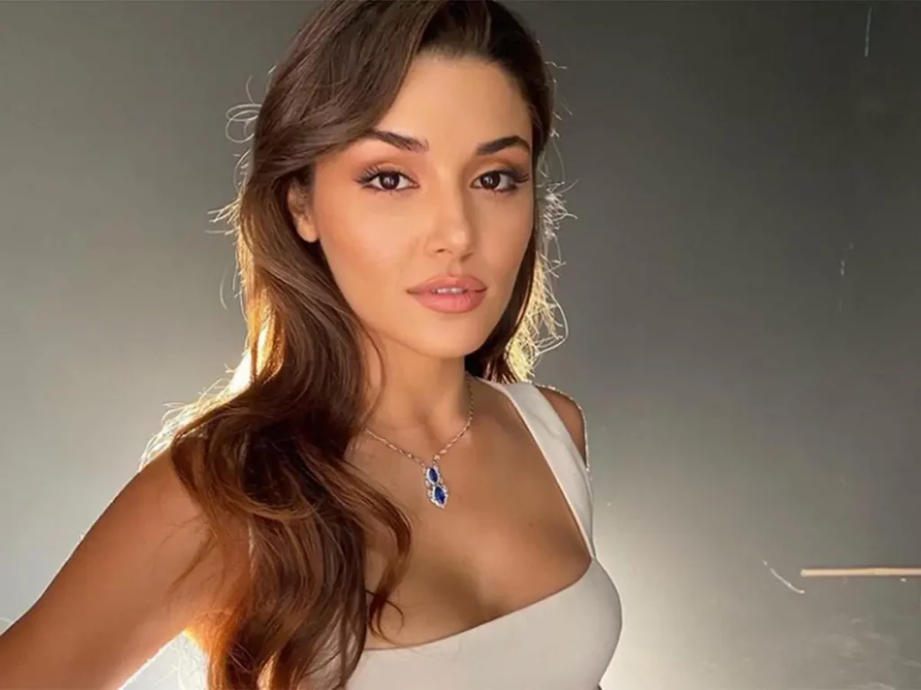 Hande Erçel