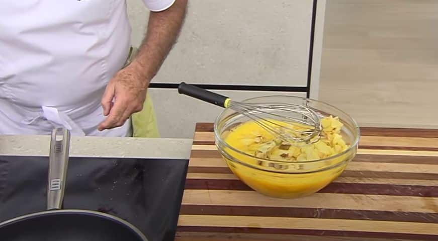 La curiosa forma de Arguiñano de hacer una tortilla de patatas