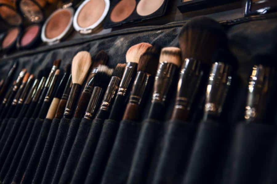 Utilidades de las brochas y pinceles de maquillaje