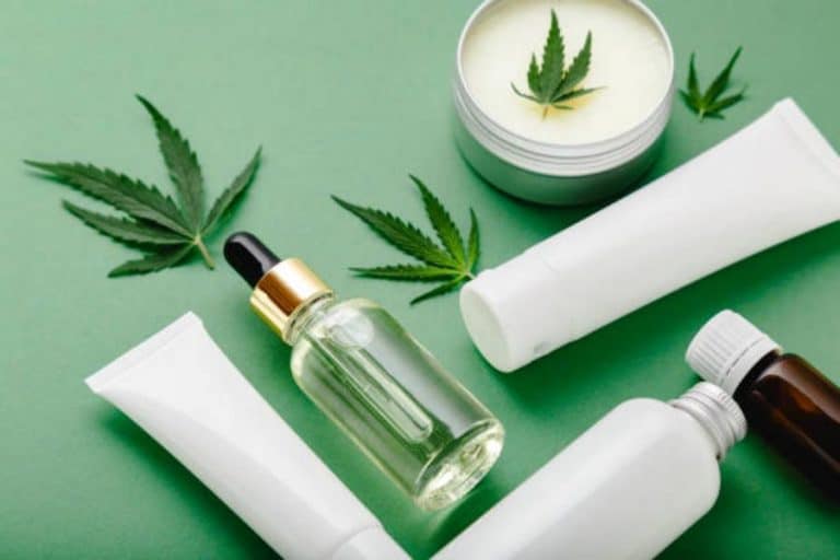 Los cosméticos con cannabis que se utilizan para rejuvenecer la piel