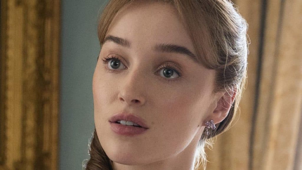 Como lograr el maquillaje estilo Bridgerton en pocos pasos Colorete natural es el protagonista