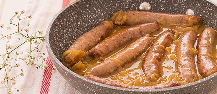 Estas longanizas al vino están más ricas que las salchichas