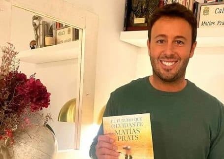 Matías Prats Jr dedica a su madre su primera novela ‘El futuro que olvidaste’