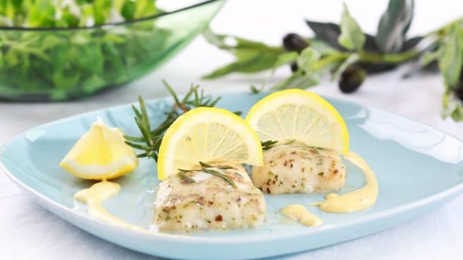 Cómo hacer una merluza al limón exquisita en poco tiempo