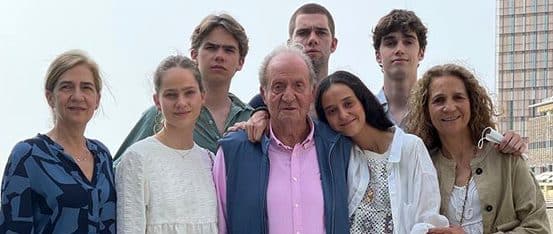 rey juan carlos nietos abu dabi cristina y elena