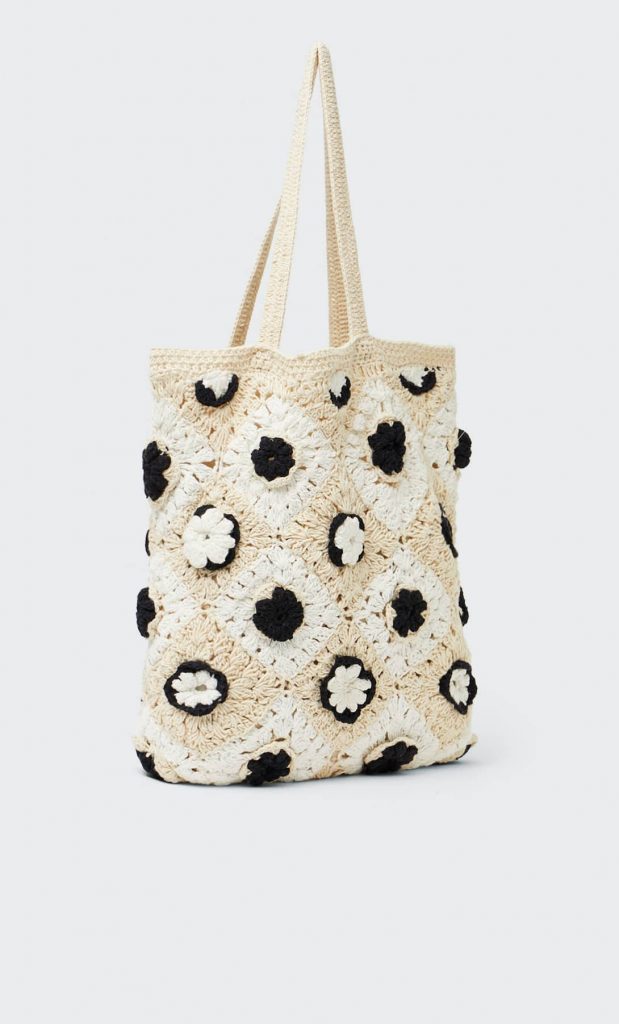 El bolso mini de Stradivarius por 12,99 euros y otros accesorios chulos 