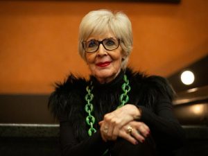Concha Velasco, sale de la residencia con sus hijos y disfruta de un buen día por Madrid