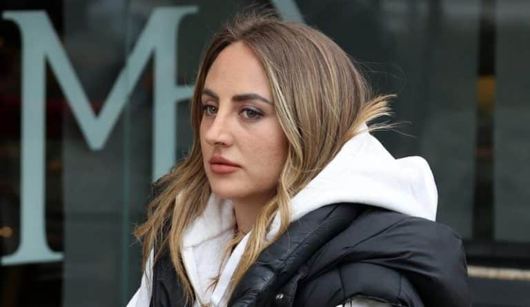 Las dos razones por las que Rocío Flores no ha denunciado a Rocío Carrasco