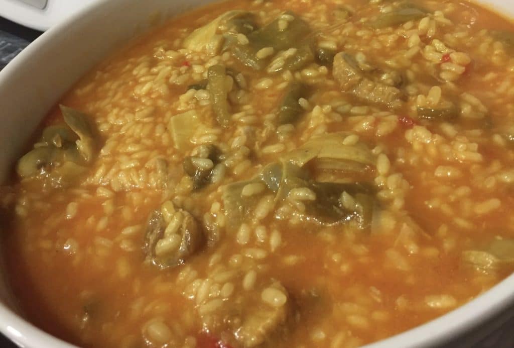 Este arroz caldoso con conejo está más rico que el de tu abuela 