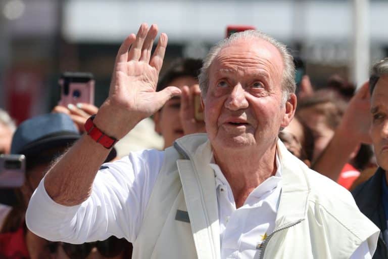 Don Juan Carlos y el motivo del ‘manotazo’ a un amigo al negarle la ayuda