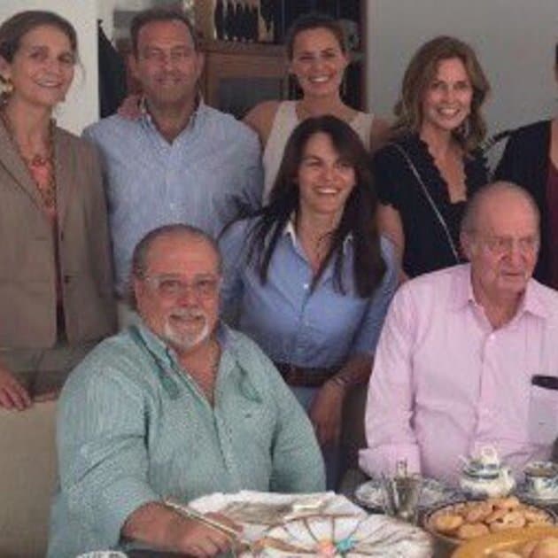 foto rey juan carlos infanta elena bertin osborne comida arevalo victoria federica