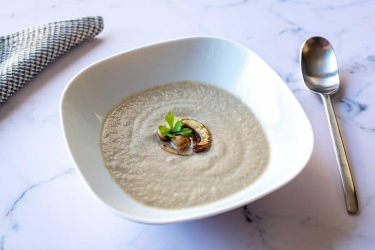 Esta crema de champiñones está más rica que la de calabacín 