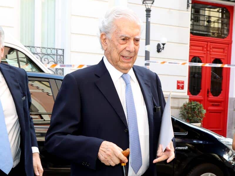 Mario Vargas Llosa