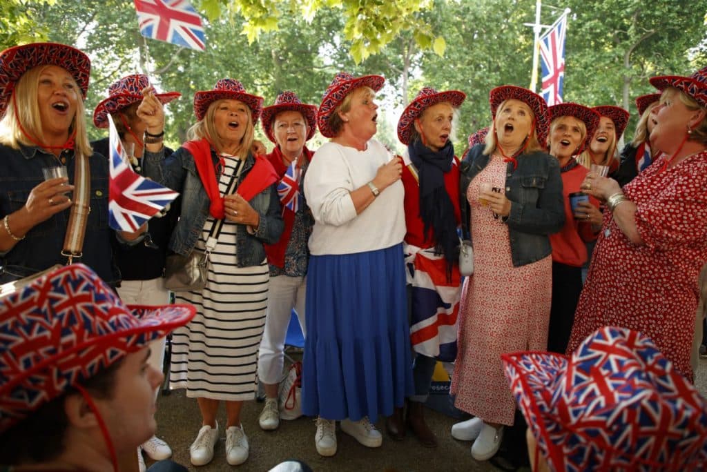Británicos celebran el Jubileo de Platino