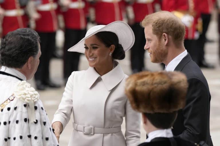 Jubileo de Platino: Harry y Meghan al final sí eclipsan a la Reina Isabel II, la monarca ausente