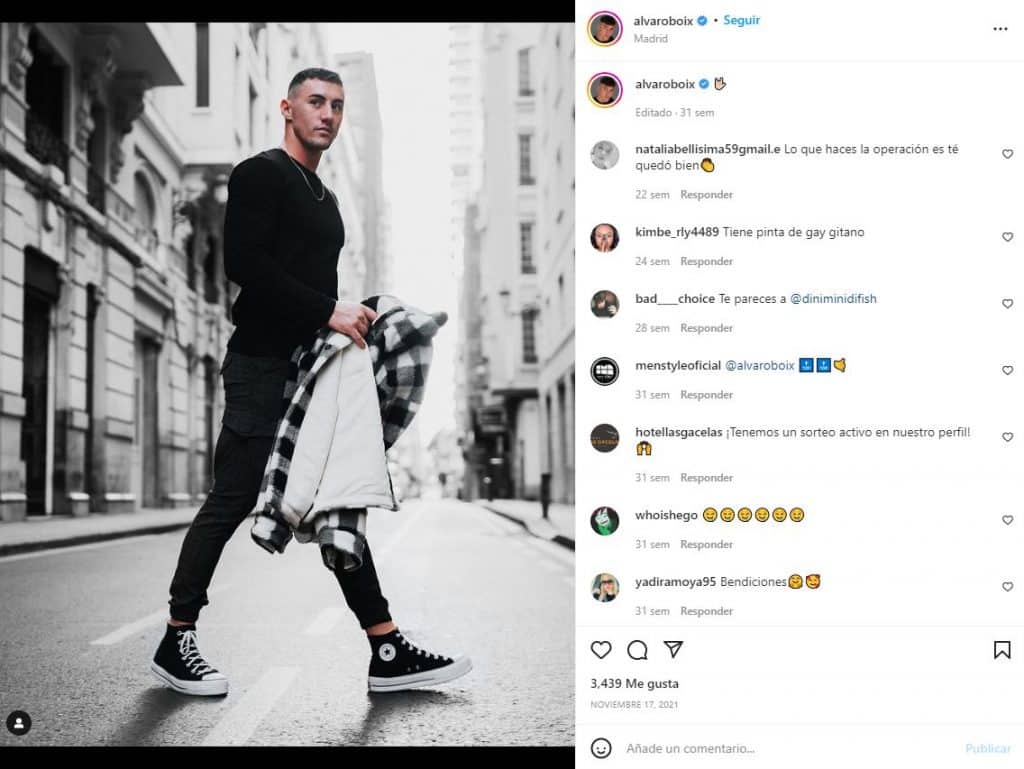 SPOILER: Concursantes de 'La Isla de las Tentaciones 5' Álvaro posando