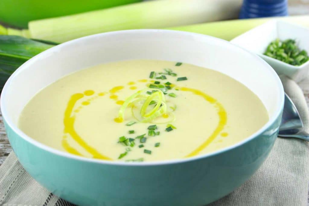 Vichyssoise: cómo hacer la crema más típica del verano