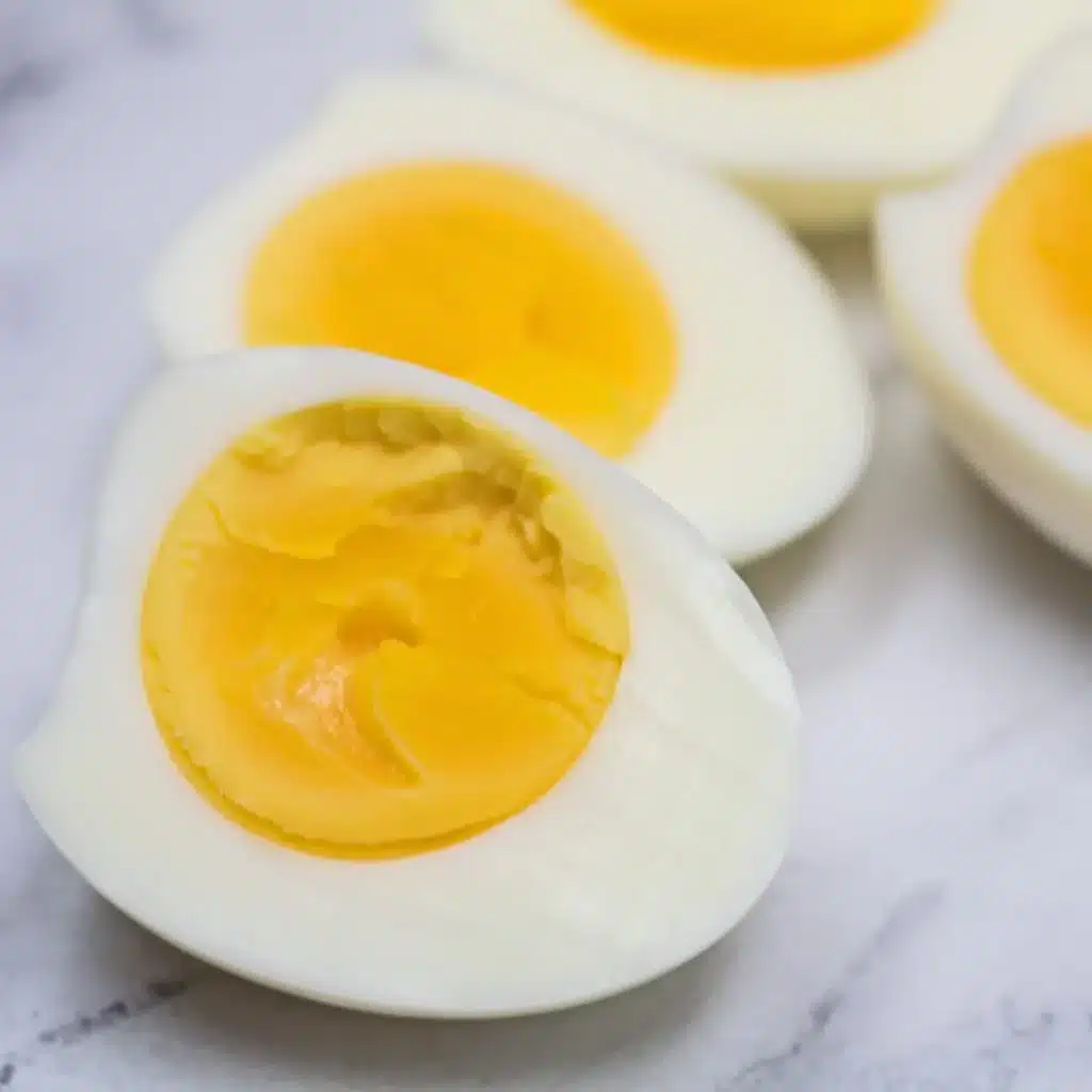Huevos rellenos de carne: la receta poco común que mejora la tradicional