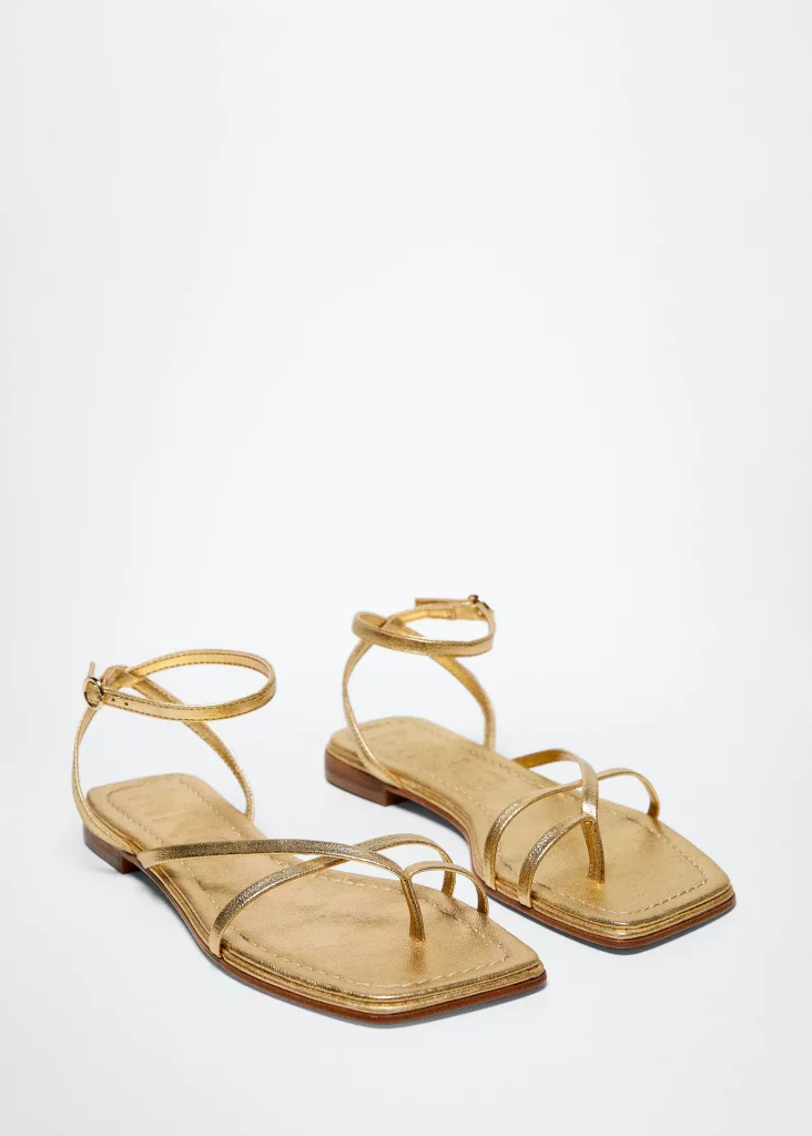 Las sandalias que tienes que comprar si pasas por Mango