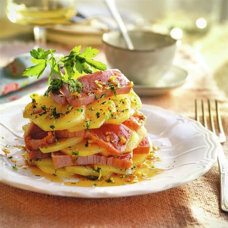 Milhojas de patata y atún: una receta para parecer un chef sin tener ni idea