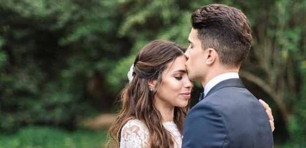 La vida se ríe de Marc Bartra y Melissa Jiménez: la reportera le tiene que entrevistar en directo