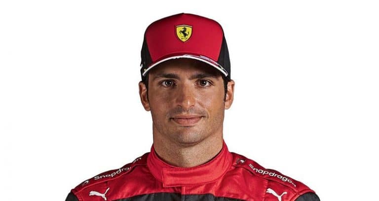 Esta es la discreta influencer que robó el corazón de Carlos Sainz Jr