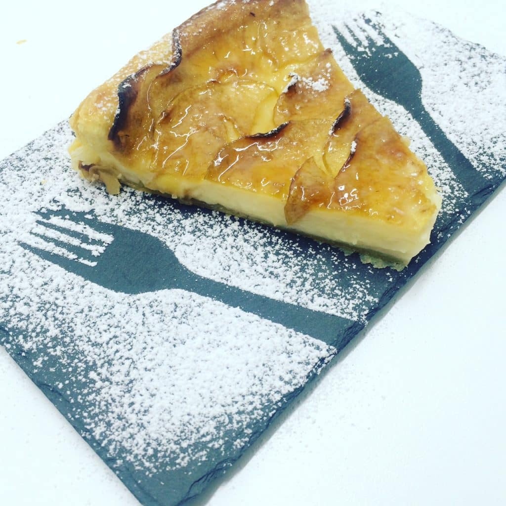 Tarta de manzana: la receta para que te salga bien crujiente