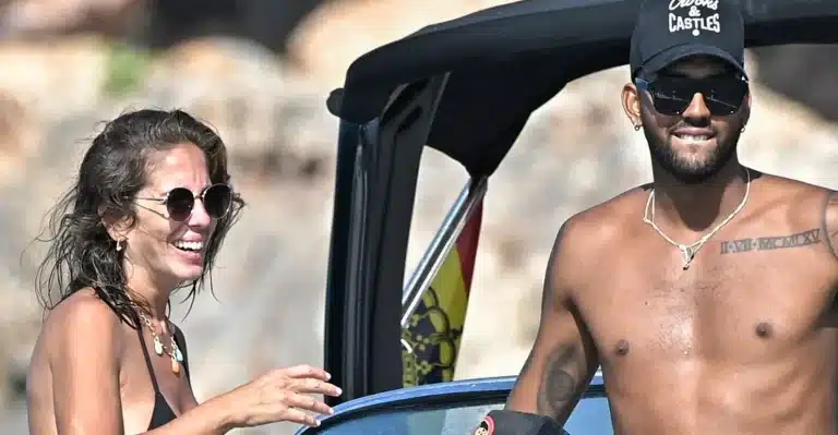 Anabel Pantoja y Yulen Pereira vuelven de sus vacaciones en Menorca