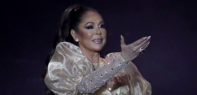 Isabel Pantoja da el paso más esperado para el colectivo LGTBI: se llama Valentina