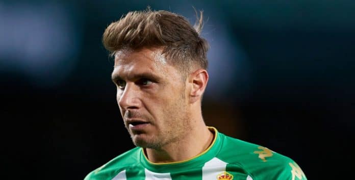 Real Betis v Granada CF - La Liga Santander