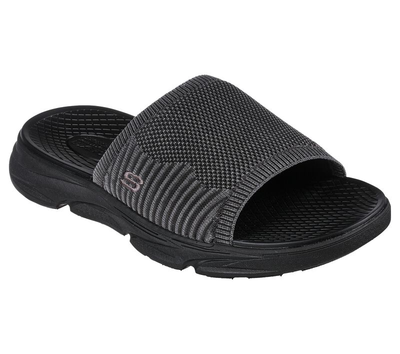 Las chanclas de Skechers que se llevan este verano