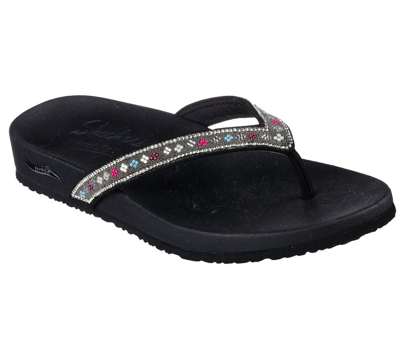 Las chanclas de Skechers que se llevan este verano