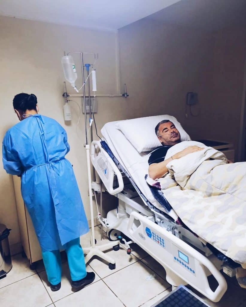 jorge javier hospital Jorge Javier vuelve a dar el susto: reaparece en silla de ruedas en Perú