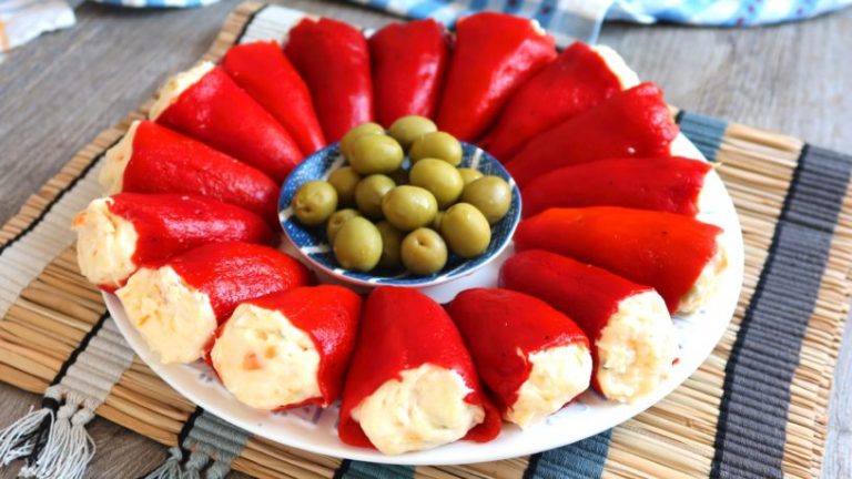 Pimientos rellenos: el gran secreto para que tengan mucho más sabor