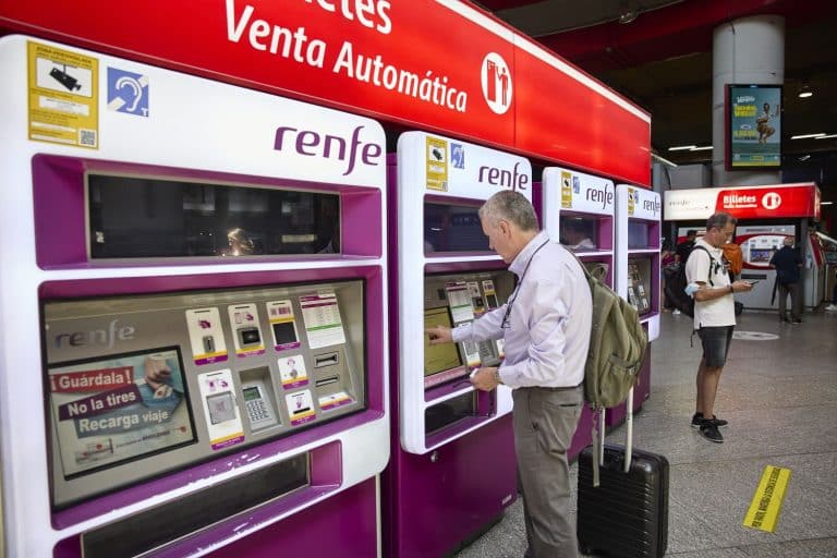 Cómo conseguir gratis el abono de Renfe