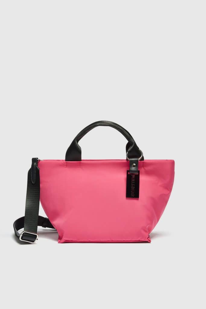 El bolso multiusos de Pull&Bear que sólo cuesta 22,99 euros