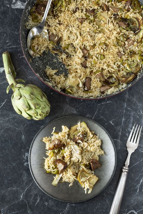 Arroz con carne y alcachofas: Una receta de otro nivel muy fácil de hacer