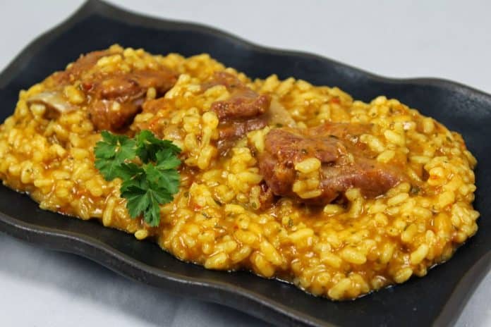 arroz meloso con costillas