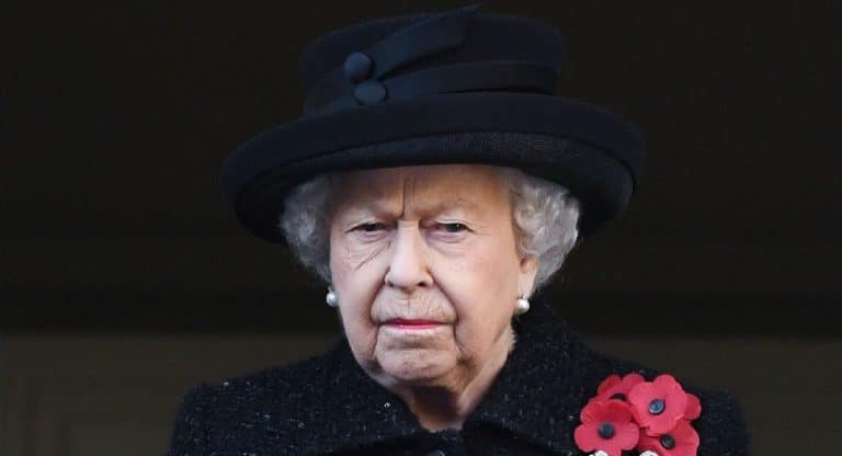 Isabel II: un reinado de 70 años en el que sobrevivió a todos los escándalos