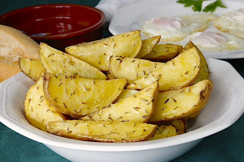 patatas al horno patatas asadas final 1 Patatas asadas: las mejores especias para acompañarlas