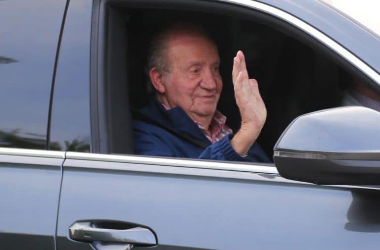 Don Juan Carlos ‘toma la delantera’ a una inminente vuelta a España