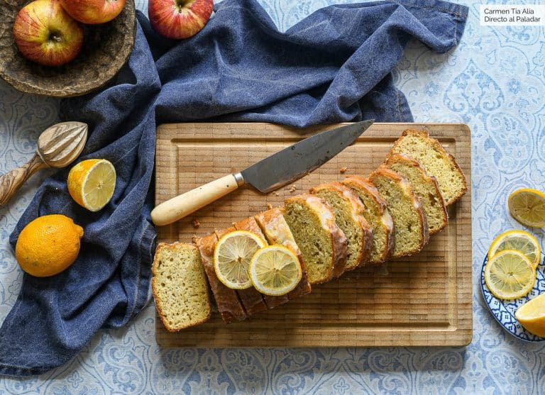 El bizcocho de manzana y limón que puedes hacer en un momento