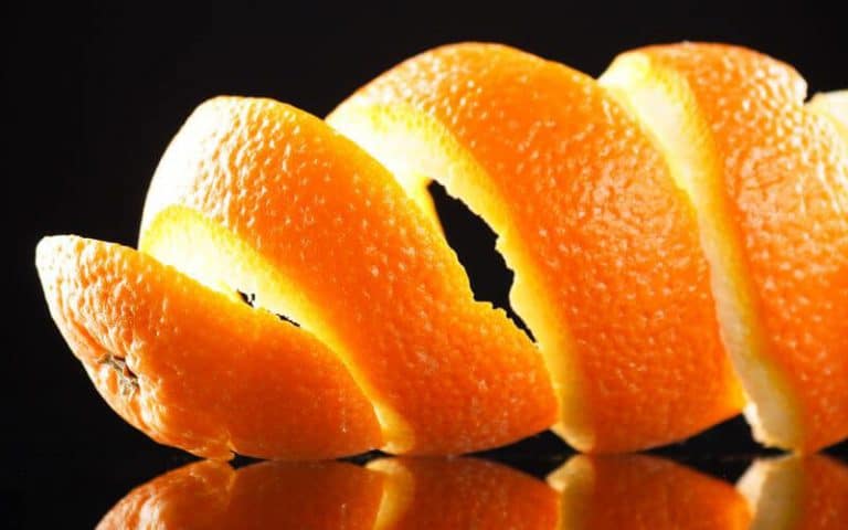 La mejor manera de reutilizar la cáscara de naranja 