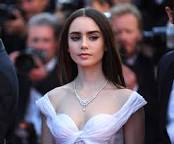 Lily Collins