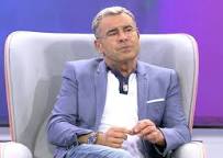 «De pequeño me maquillaba», Jorge Javier Vázquez se derrumba en directo y cuenta sus intimidades