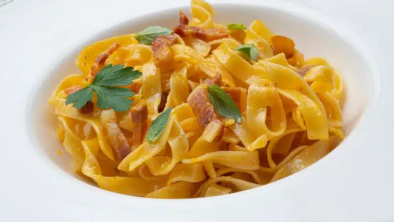 El ingrediente favorito de Arguiñano para hacer unos tagliatelle carbonara
