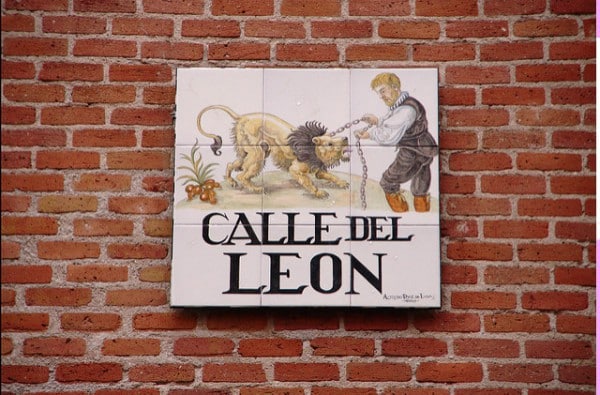 calle del leon Madrid 600x395 1 Estas son las calles con más historia de Madrid