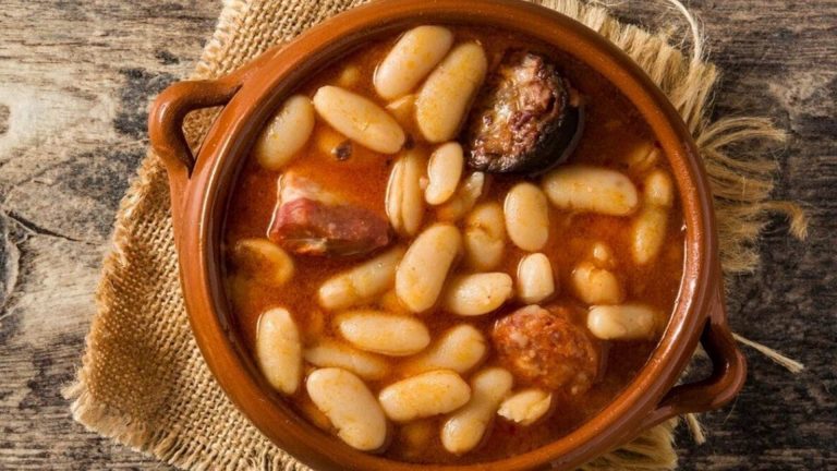 Fabada: El sofrito para disfrutar del plato sin engordar un grano